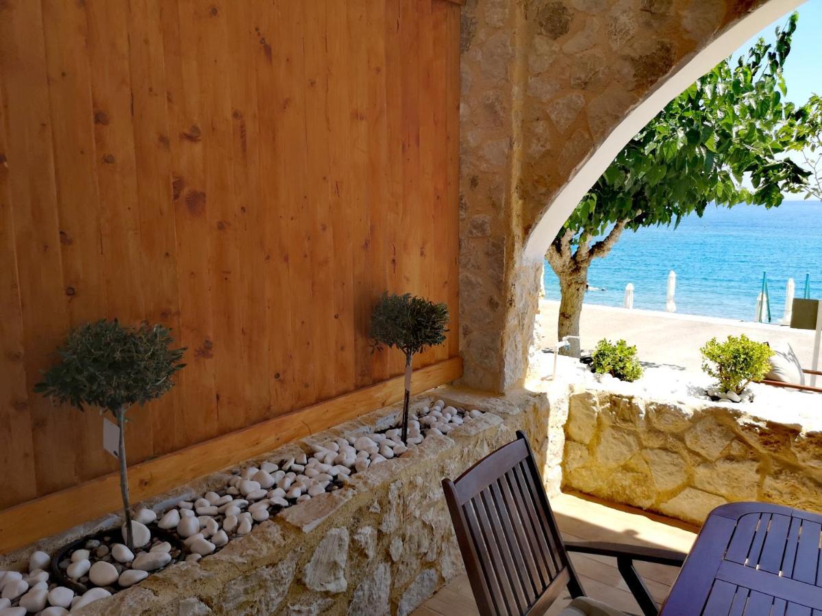 Relax Seaside House By Living In Blue Villa ฮารากิ ภายนอก รูปภาพ