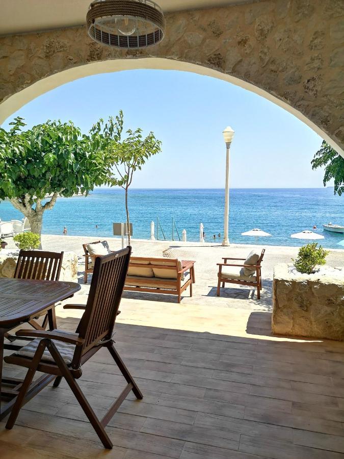 Relax Seaside House By Living In Blue Villa ฮารากิ ภายนอก รูปภาพ