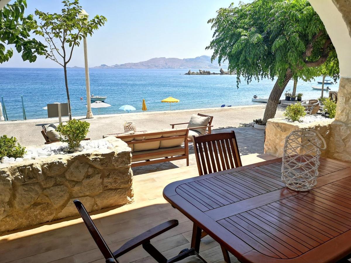 Relax Seaside House By Living In Blue Villa ฮารากิ ภายนอก รูปภาพ