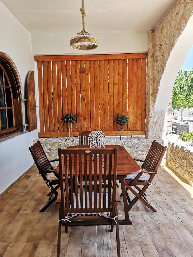 Relax Seaside House By Living In Blue Villa ฮารากิ ภายนอก รูปภาพ