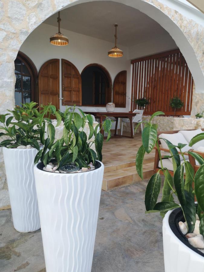 Relax Seaside House By Living In Blue Villa ฮารากิ ภายนอก รูปภาพ